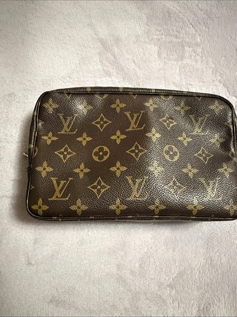 Louis Vuitton Vintage Monogram Toiletry Pouch 26 Brown
